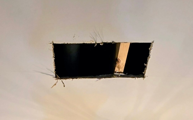 Ceiling Repair Service Image